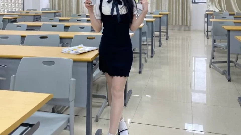 久久综合麻豆影视创作观察：大象传媒视频全新观看体验播放预览封面